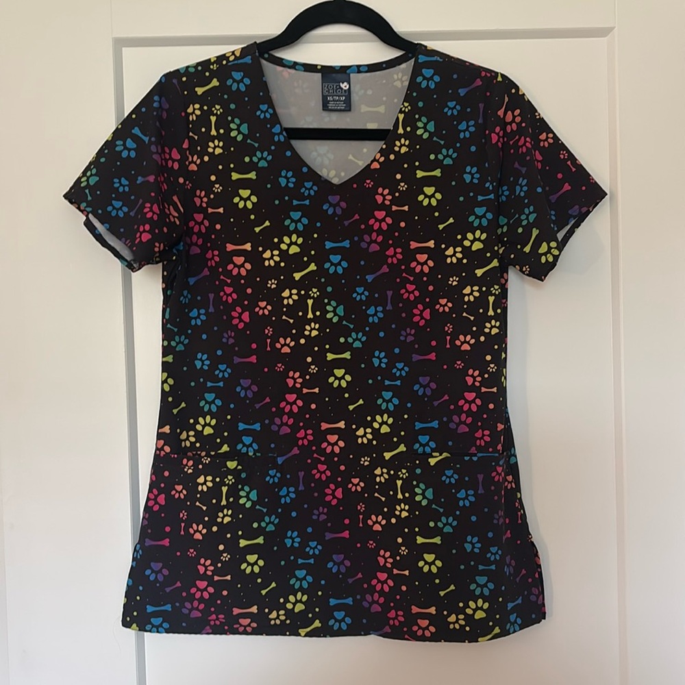 Paw print scrub top